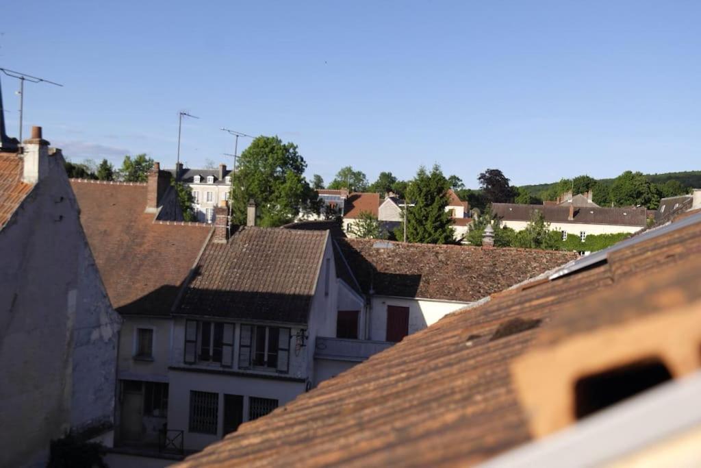 Bel F2 Nogent Gare Sur Place Extérieur photo
